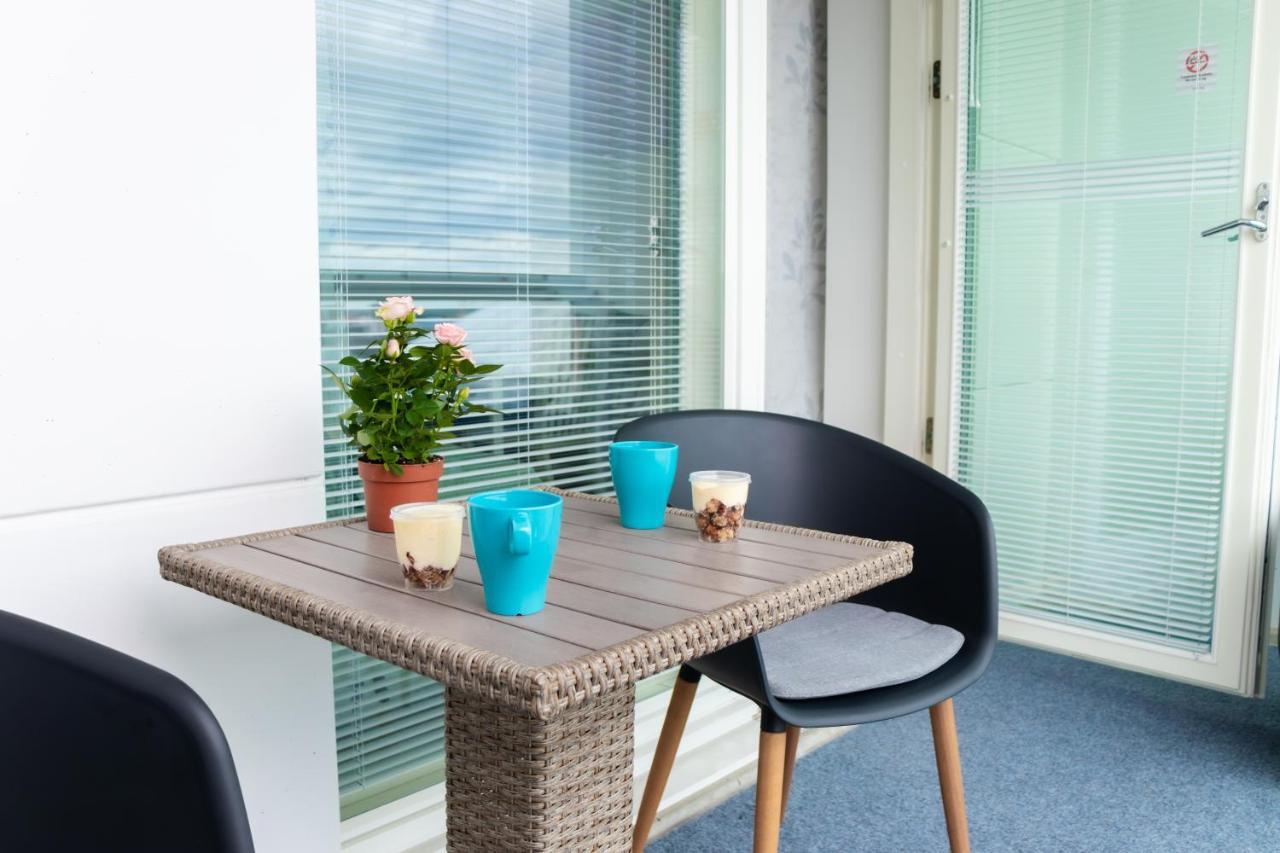 City Center 1R Studio With Perfect View, Parking Oulu Exterior foto