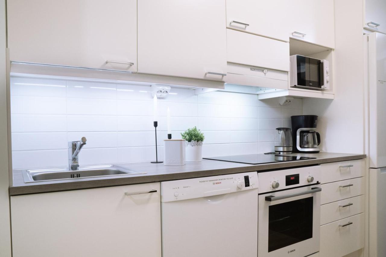 City Center 1R Studio With Perfect View, Parking Oulu Exterior foto